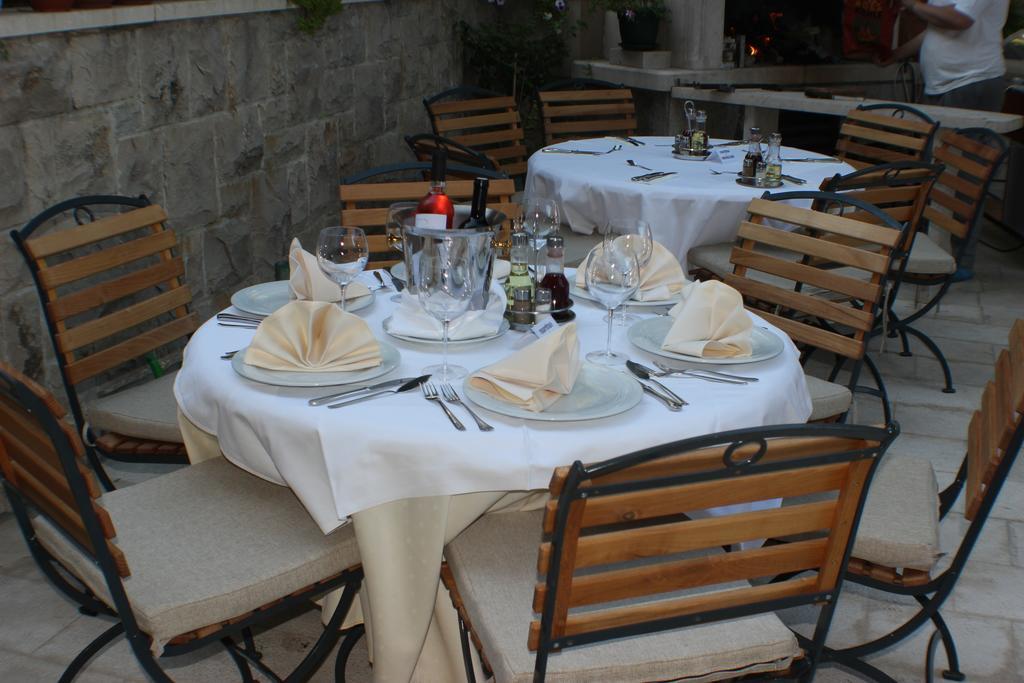 Apartments Villa Astra & Pinija Брела Номер фото