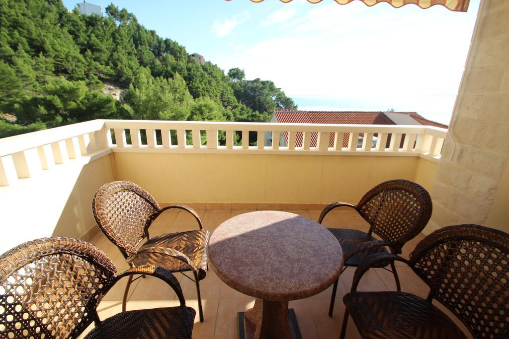 Apartments Villa Astra & Pinija Брела Номер фото